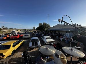 Homebush hotel Pub and Carpark before YUAsk play